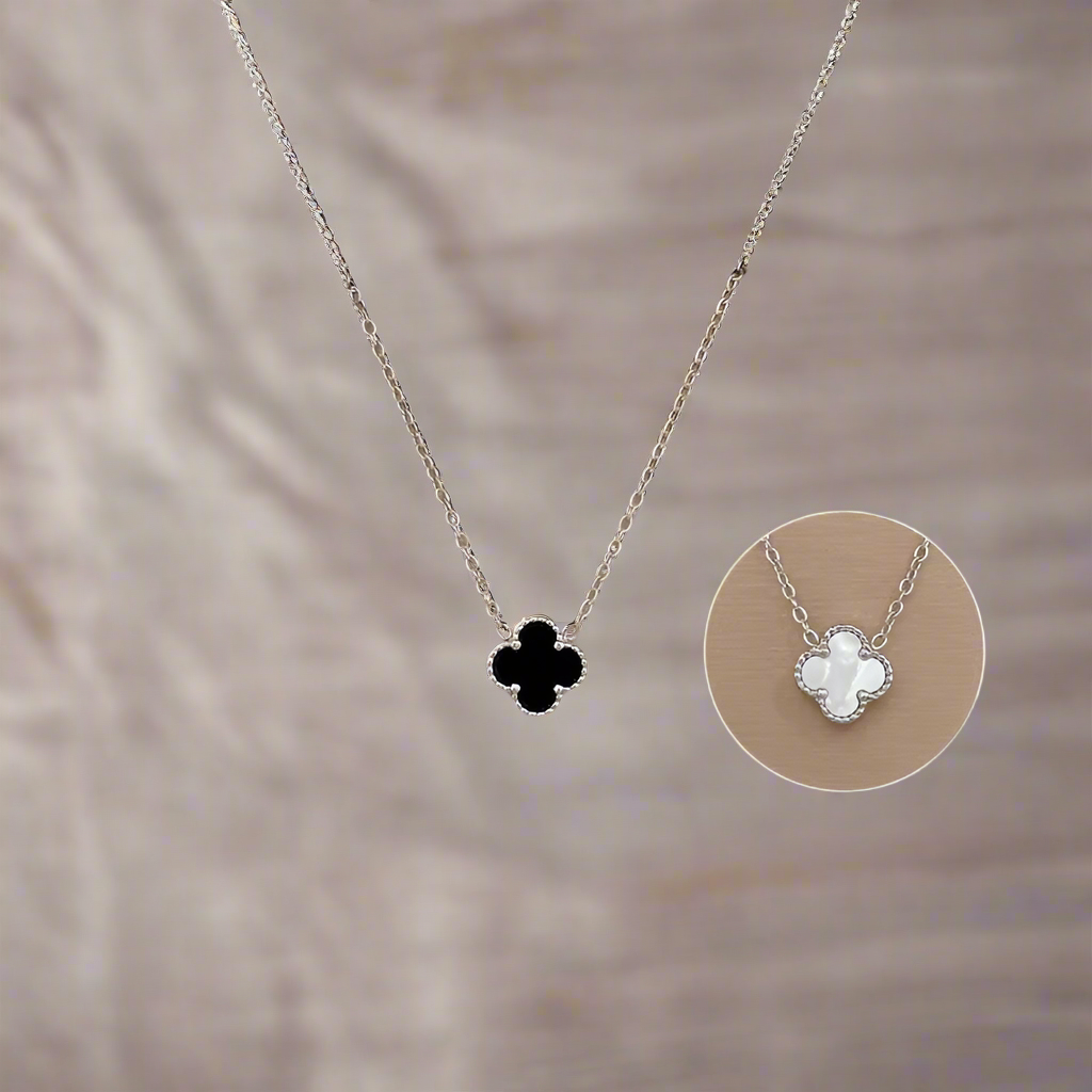 Min's Clover Necklace