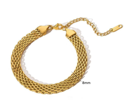 Dani's gold bracelet